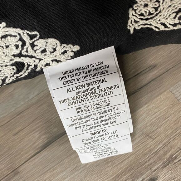 Dream Home NY Throw Pillow - Picture 2 of 6